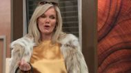 Ava loves all her Cassadine cash | Image: ABC
